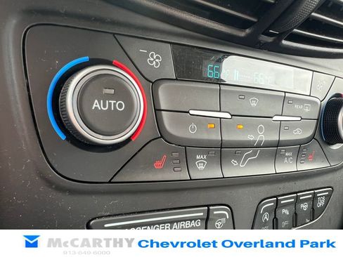 Used 2018 Ford Escape Titanium image 14