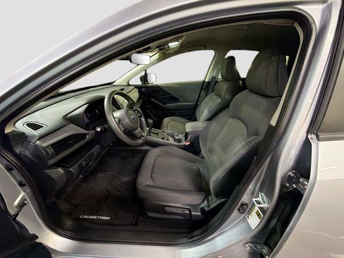 Used 2024 Subaru Crosstrek 2.0i Premium w/ Crosstrek Mirror Package AWD/4WD image 5