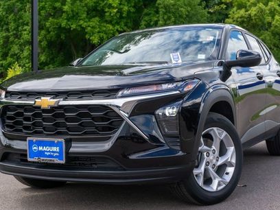 Used 2024 Chevrolet Trax LS w/ LS Convenience Package