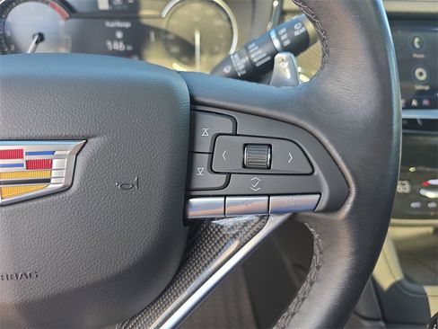 Certified 2024 Cadillac XT6 Sport image 18