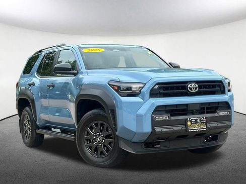 Used 2025 Toyota 4Runner SR5 AWD/4WD image 2