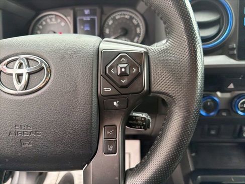 Certified 2018 Toyota Tacoma TRD Sport image 22
