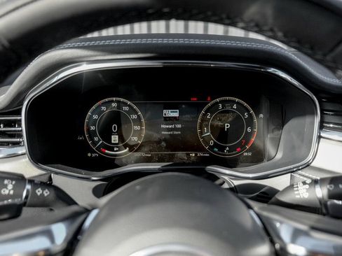 New 2026 Jaguar F-PACE R-Dynamic S image 12