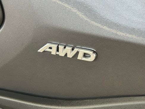 Used 2025 Toyota RAV4 LE AWD/4WD image 37