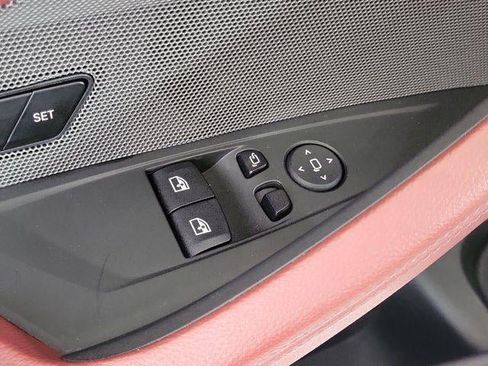 Used 2023 BMW 430i Coupe w/ M Sport Package image 18