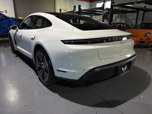 Used 2022 Porsche Taycan RWD image 38