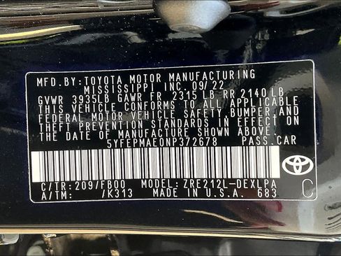 Used 2022 Toyota Corolla LE FWD image 34