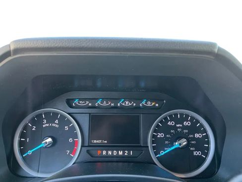 Used 2019 Ford F250 XLT w/ Snow Plow Prep Package AWD/4WD image 24
