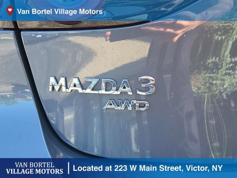 Used 2021 MAZDA MAZDA3 Hatchback w/Premium Plus Pkg AWD/4WD image 9