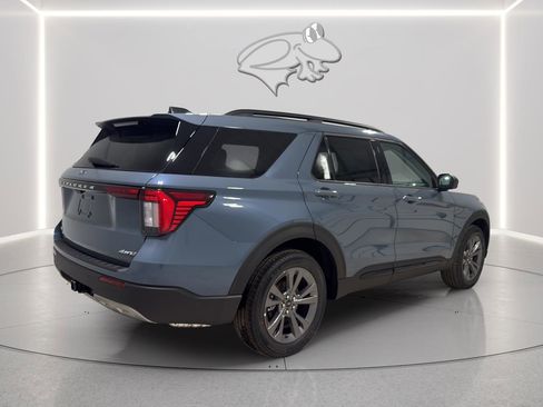 New 2026 Ford Explorer Active w/ Active Comfort Package image 6
