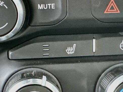 Used 2023 RAM 2500 Big Horn w/ Level 1 Equipment Group AWD/4WD image 19