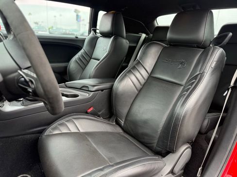 Used 2023 Dodge Challenger SRT Hellcat image 5