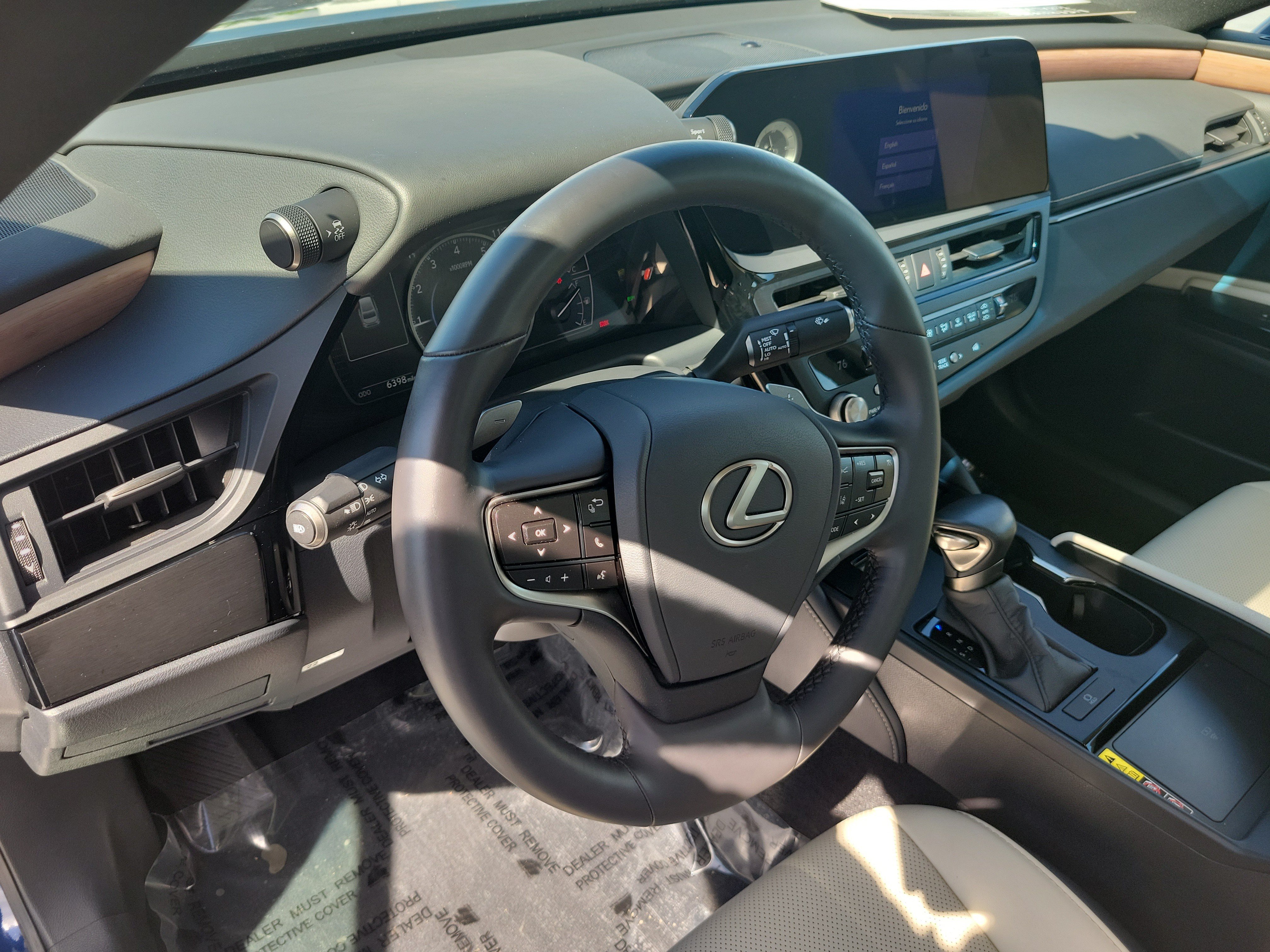 Used 2025 Lexus ES 350 w/ Premium Package FWD image 22