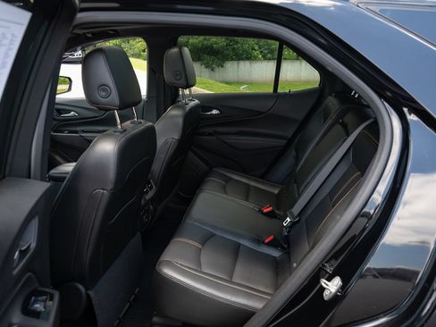 Used 2024 Chevrolet Equinox Premier FWD image 19