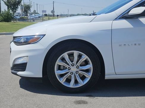 Used 2025 Chevrolet Malibu LT FWD image 10