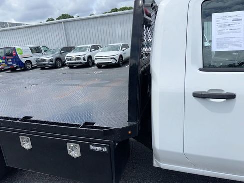 Used 2025 Chevrolet Silverado 3500 W/T w/ WT Convenience Package RWD image 29