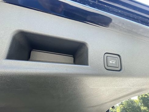 New 2026 Chevrolet Traverse RS FWD image 13