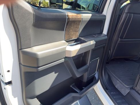 Used 2022 Ford F250 Lariat w/ Tremor Off-Road Package image 16