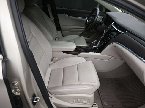 Used 2015 Cadillac XTS FWD image 10