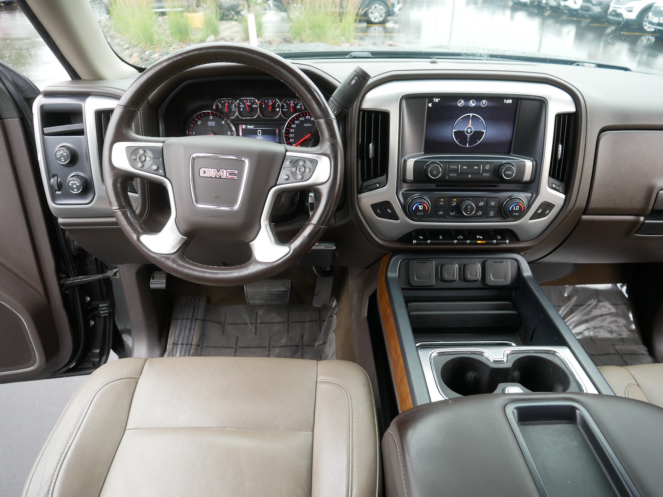 Used 2014 GMC Sierra 1500 SLT w/ SLT Preferred Package AWD/4WD image 19