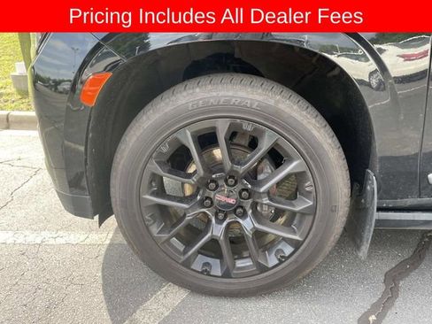 Used 2023 GMC Yukon XL Denali w/ Max Trailering Package AWD/4WD image 2