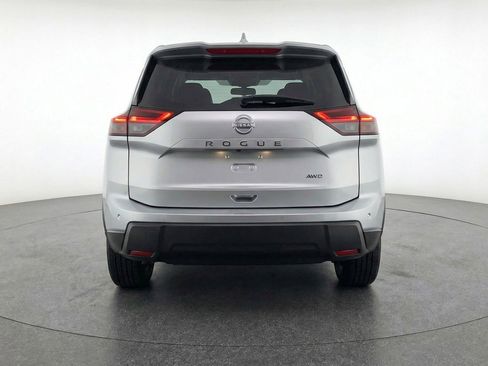 Used 2025 Nissan Rogue SV FWD image 7