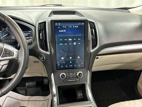 Used 2023 Ford Edge Titanium w/ Cargo Accessory Package AWD/4WD image 18