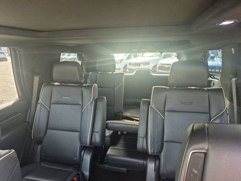 Used 2022 Cadillac Escalade Sport AWD/4WD image 30