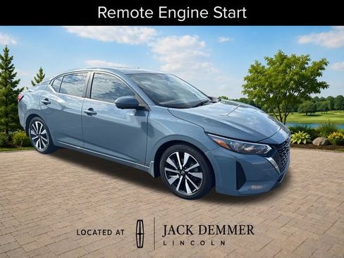 Used 2024 Nissan Sentra SV w/ SV Premium Package FWD image 9