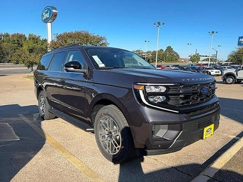 New 2025 Ford Expedition Active image 1