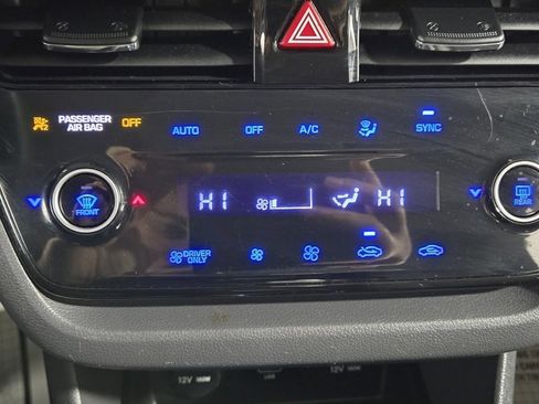 Used 2020 Hyundai Ioniq Blue image 14