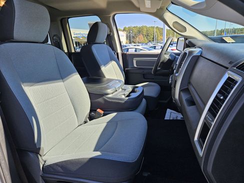 Used 2024 RAM 1500 Classic SLT image 18