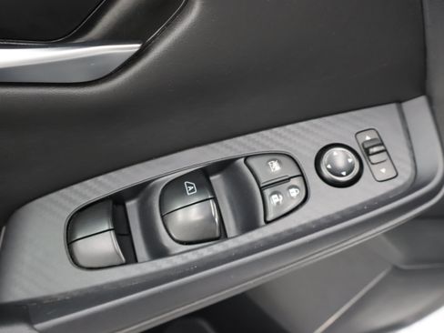 Used 2024 Nissan Sentra SV FWD image 37