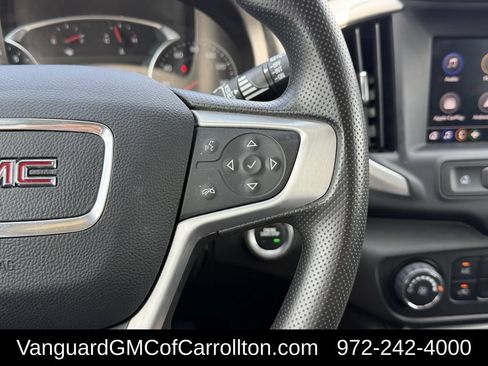 Used 2024 GMC Terrain SLE AWD/4WD image 16