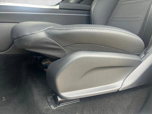 New 2026 Mercedes-Benz G 580 w/ EQ Technology image 4