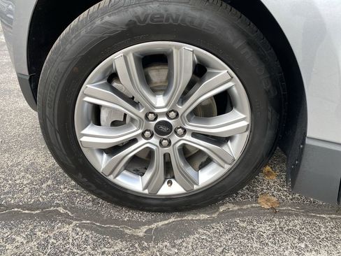 Certified 2024 Ford Edge Titanium image 45