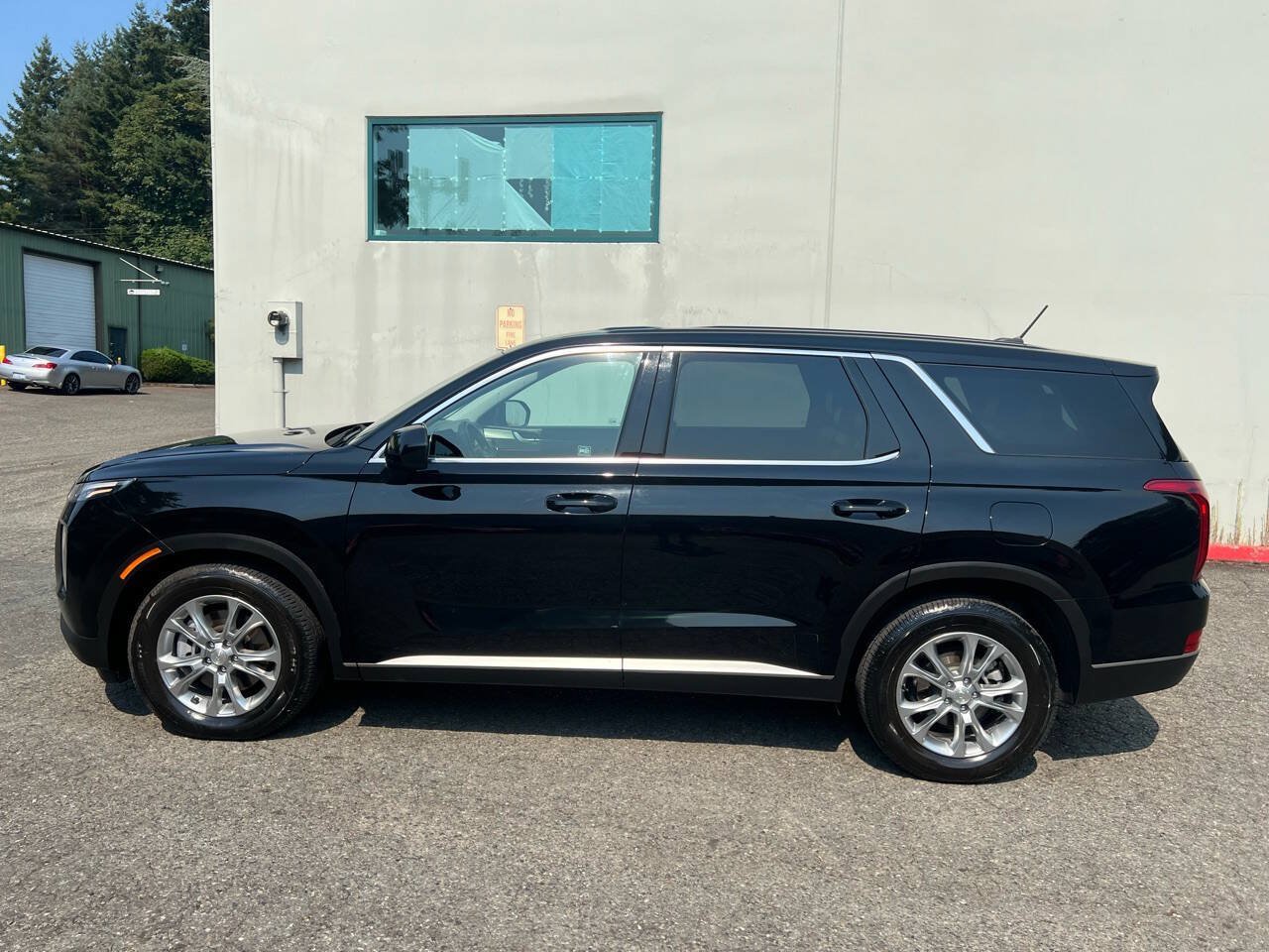 Used 2020 Hyundai Palisade SE AWD/4WD image 2