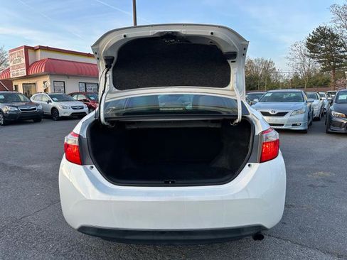 Used 2014 Toyota Corolla LE image 15