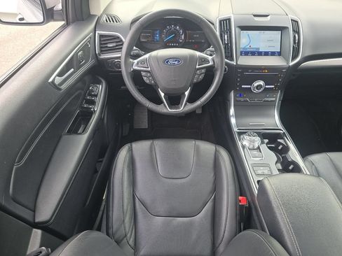 Used 2019 Ford Edge Titanium w/ Equipment Group 301A FWD image 26