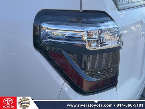 Certified 2023 Toyota 4Runner TRD Off-Road image 10