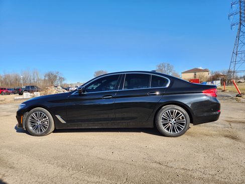 Used 2017 BMW 530i xDrive 530i xDrive image 18