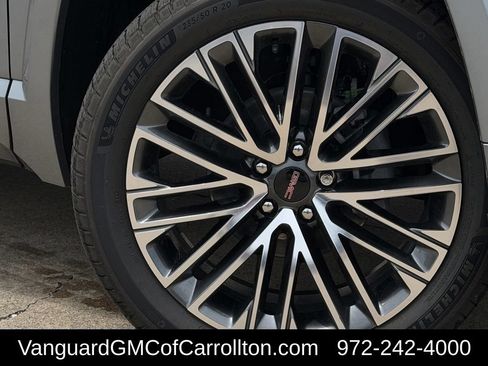 New 2026 GMC Terrain Denali AWD/4WD image 9
