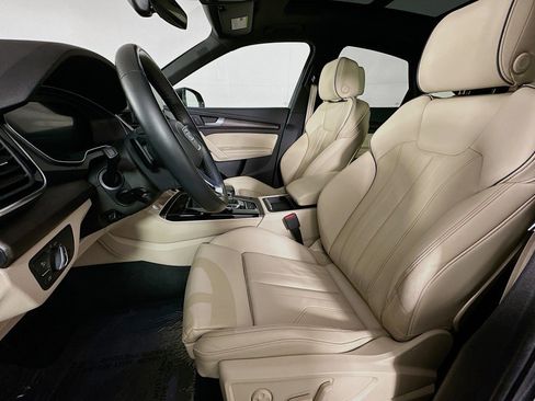 Used 2022 Audi Q5 2.0T Premium Plus w/ Premium Plus Package image 18