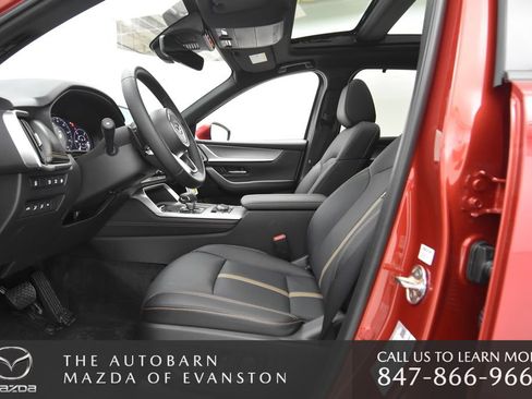 Certified 2025 MAZDA CX-90 Plug-In Hybrid w/ Premium Plus image 30