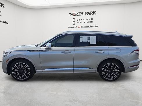 Used 2020 Lincoln Aviator Black Label w/ Dynamic Handling Package AWD/4WD image 2