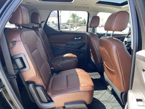 Used 2019 Chevrolet Traverse High Country w/ LPO, Cargo Package AWD/4WD image 28