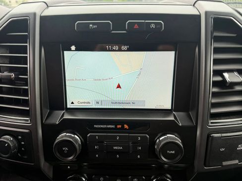 Used 2018 Ford F150 XLT w/ Equipment Group 302A Luxury AWD/4WD image 20