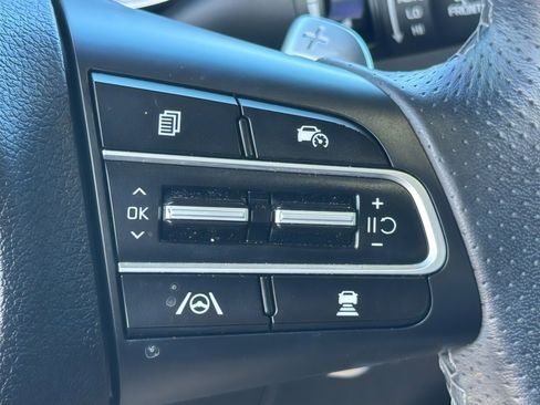 Used 2023 Kia Stinger GT2 image 21