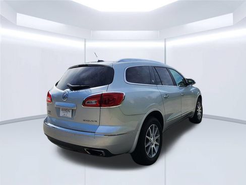 Used 2017 Buick Enclave Leather FWD image 5