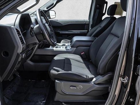 Used 2018 Ford Expedition XLT AWD/4WD image 11